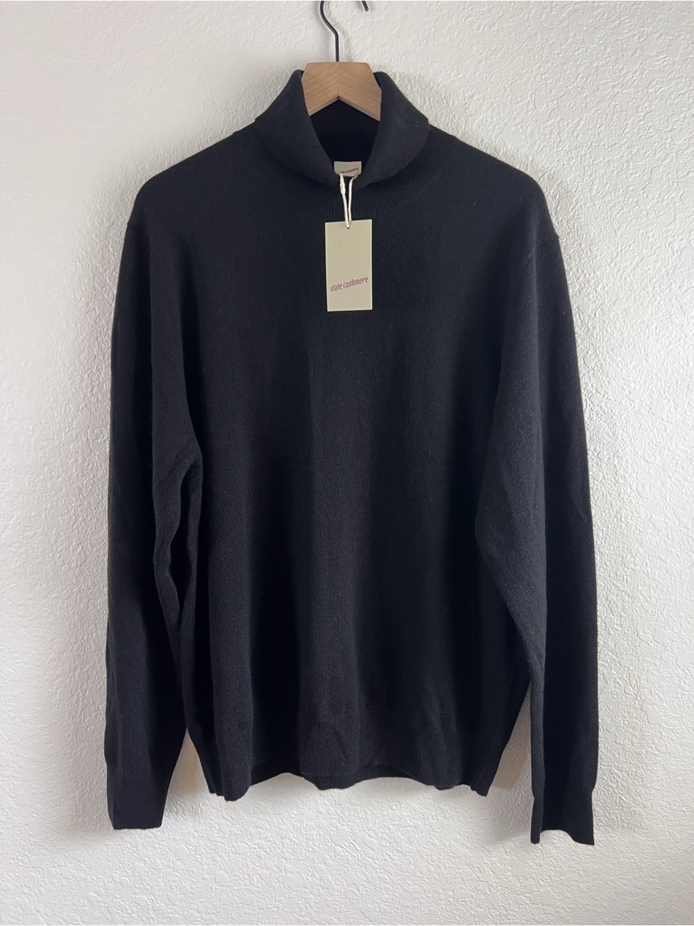 State Cashmere Men’s Turtleneck Sweater Black 100% Cashmere size XXL NWT